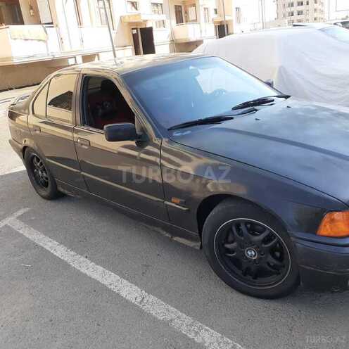 BMW 325 1993, 280,000 km - 2.5 л - Bakı