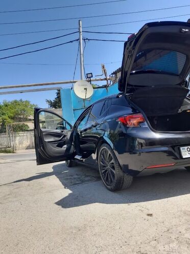 Opel Astra 2017, 109,523 km - 1.4 l - Bakı