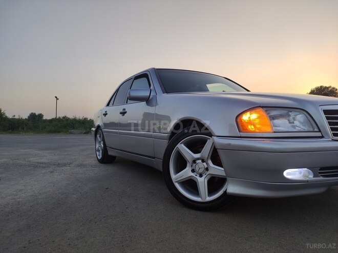 Mercedes C 180 1997, 280,000 km - 1.8 л - Bakı