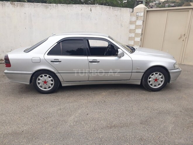 Mercedes C 180 1999, 264,400 km - 1.8 l - Bakı