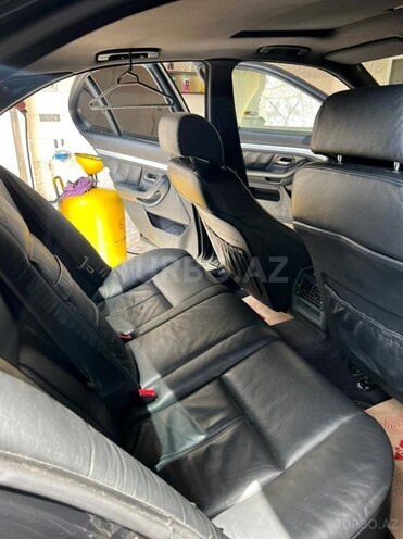 BMW 525 2001, 180,000 km - 2.5 l - Bakı