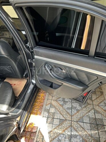 BMW 525 2001, 180,000 km - 2.5 l - Bakı