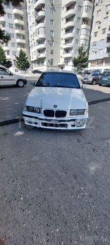 BMW 320 1995, 227,121 km - 2.0 l - Bakı