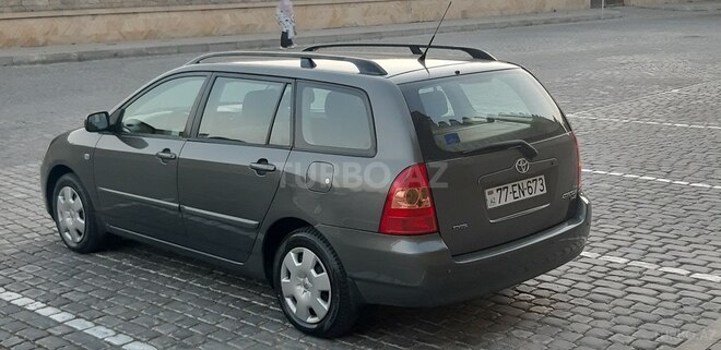 Toyota Corolla 2005, 168,000 km - 1.4 l - Bakı