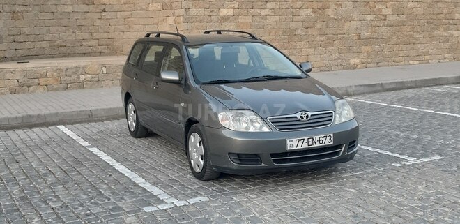 Toyota Corolla 2005, 168,000 km - 1.4 l - Bakı