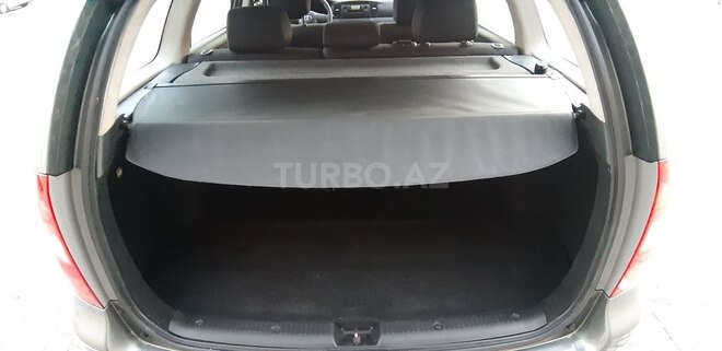 Toyota Corolla 2005, 168,000 km - 1.4 l - Bakı