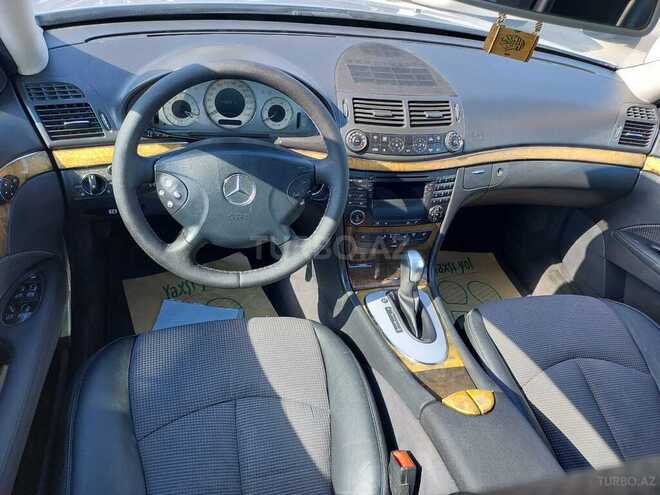 Mercedes E 220 2006, 260,000 km - 2.7 l - Bakı