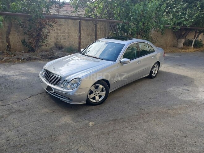 Mercedes E 220 2006, 260,000 km - 2.7 l - Bakı