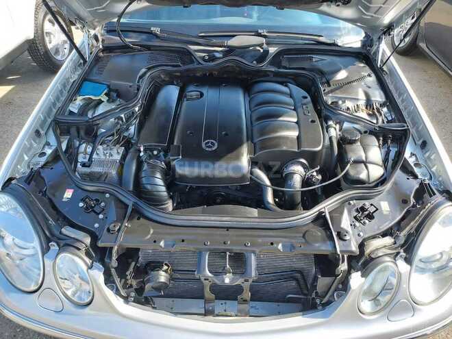 Mercedes E 220 2006, 260,000 km - 2.7 l - Bakı