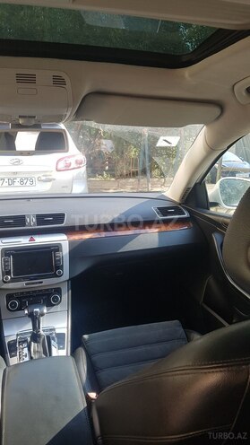 Volkswagen Passat 2010, 165,000 km - 1.8 л - Bakı