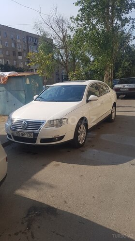 Volkswagen Passat 2010, 165,000 km - 1.8 л - Bakı