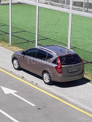 Kia Ceed 2008, 280,000 km - 1.6 л - Bakı