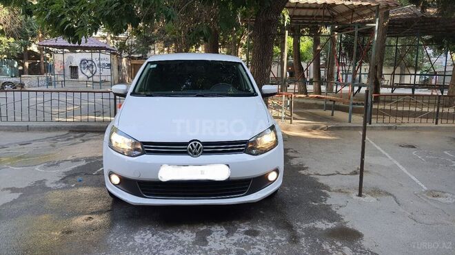 Volkswagen Polo 2012, 160,000 km - 1.6 l - Bakı