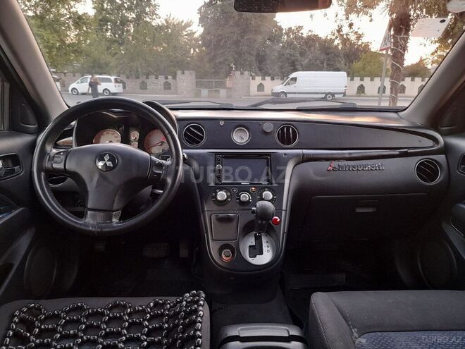 Mitsubishi Airtrek 2002, 244,143 km - 2.0 l - Bərdə