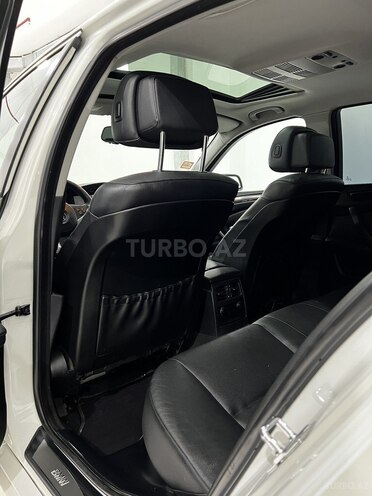 BMW 530 2009, 232,000 km - 3.0 л - Sumqayıt