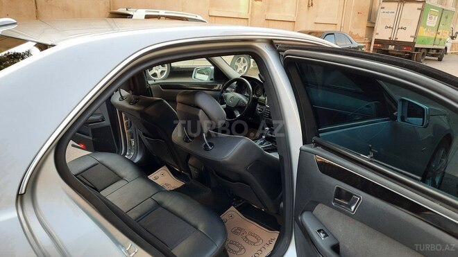 Mercedes E 220 2009, 265,333 km - 2.2 л - Bakı
