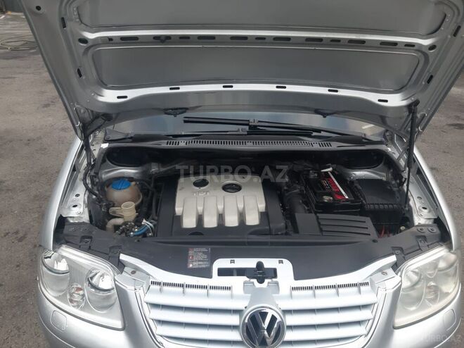Volkswagen Touran 2005, 415,000 km - 2.0 л - Bakı