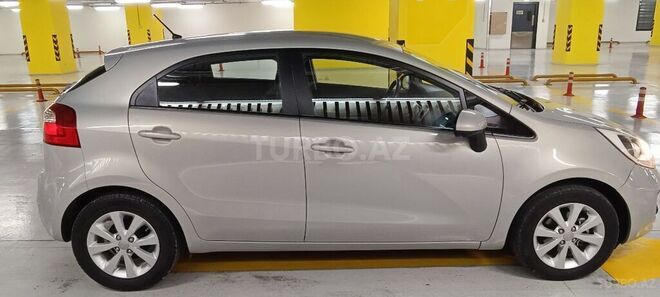 Kia Rio 2012, 103,000 km - 1.4 л - Gəncə