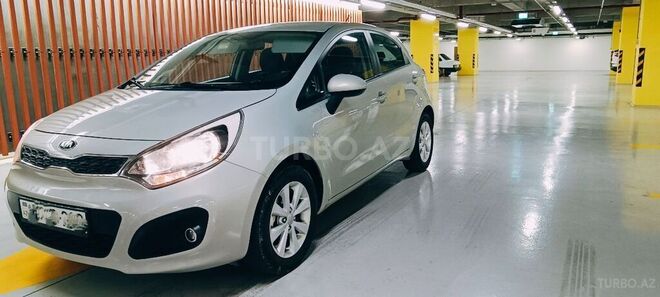 Kia Rio 2012, 103,000 km - 1.4 л - Gəncə
