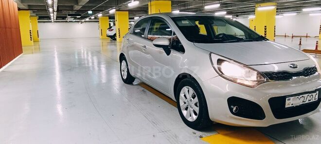Kia Rio 2012, 103,000 km - 1.4 л - Gəncə