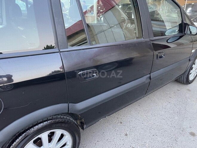 Opel Zafira 2004, 247,000 km - 2.2 l - Sumqayıt