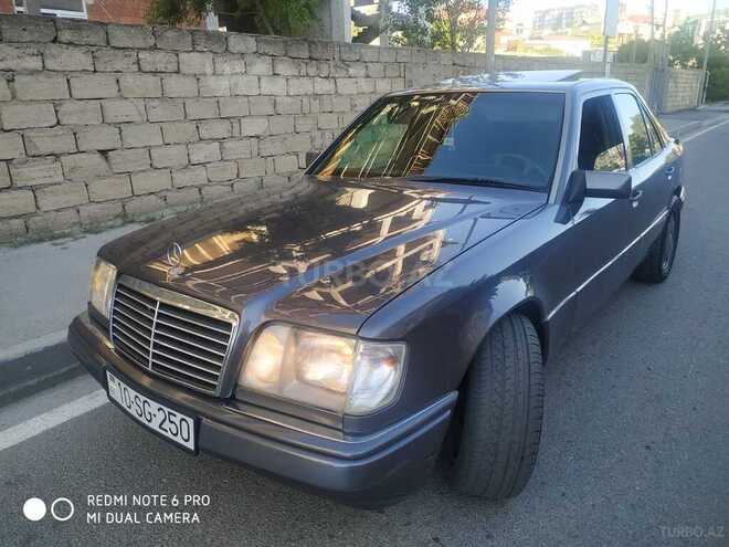 Mercedes E 250 1995, 385,460 km - 2.5 л - Bakı