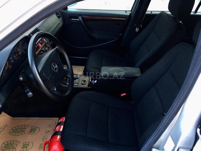 Mercedes C 220 1999, 285,752 km - 2.2 l - Bakı