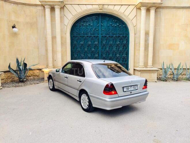 Mercedes C 220 1999, 285,752 km - 2.2 l - Bakı