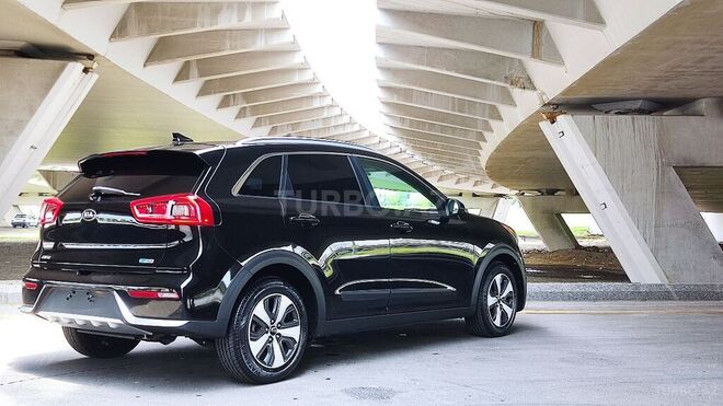 Kia Niro 2017, 49,000 km - 1.6 l - Bakı