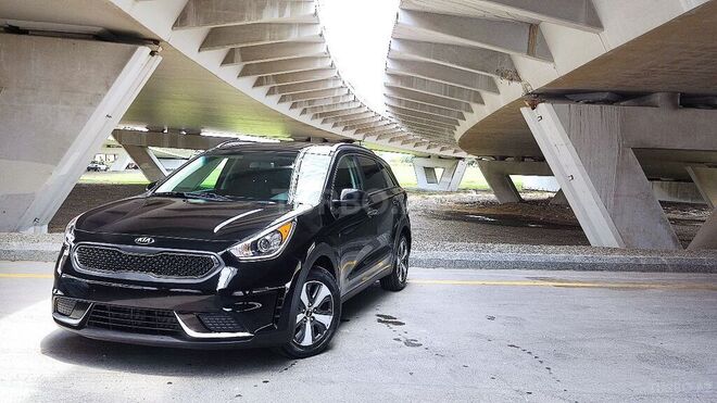 Kia Niro 2017, 49,000 km - 1.6 l - Bakı