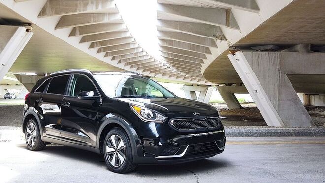 Kia Niro 2017, 49,000 km - 1.6 l - Bakı