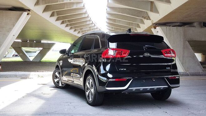 Kia Niro 2017, 49,000 km - 1.6 l - Bakı