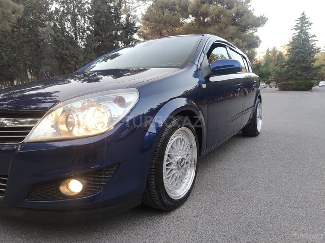 Opel Astra 2008, 240,200 km - 1.4 л - Bakı