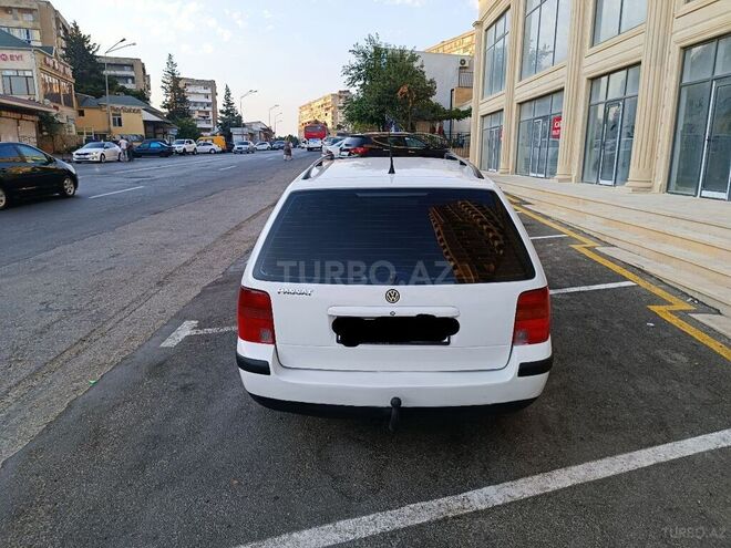 Volkswagen Passat 1998, 425,678 km - 1.6 l - Bakı