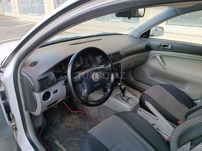 Volkswagen Passat 1998, 425,678 km - 1.6 l - Bakı