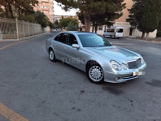 Mercedes E 240 2003, 199,200 km - 2.6 l - Bakı