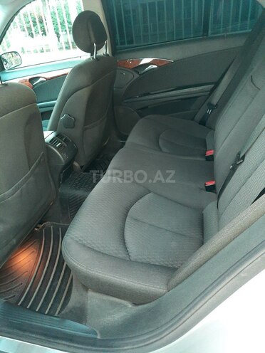 Mercedes E 240 2003, 199,200 km - 2.6 l - Bakı