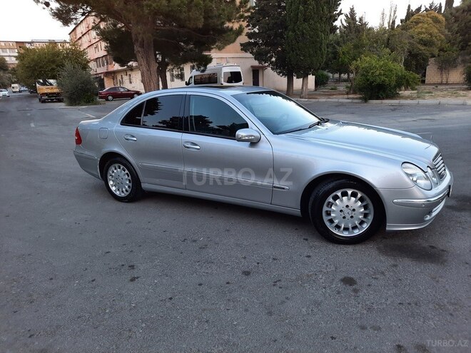 Mercedes E 240 2003, 199,200 km - 2.6 l - Bakı