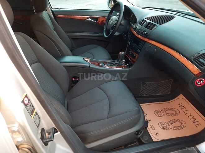 Mercedes E 240 2003, 199,200 km - 2.6 l - Bakı