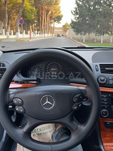 Mercedes E 200 2007, 260,000 km - 1.8 л - Bakı