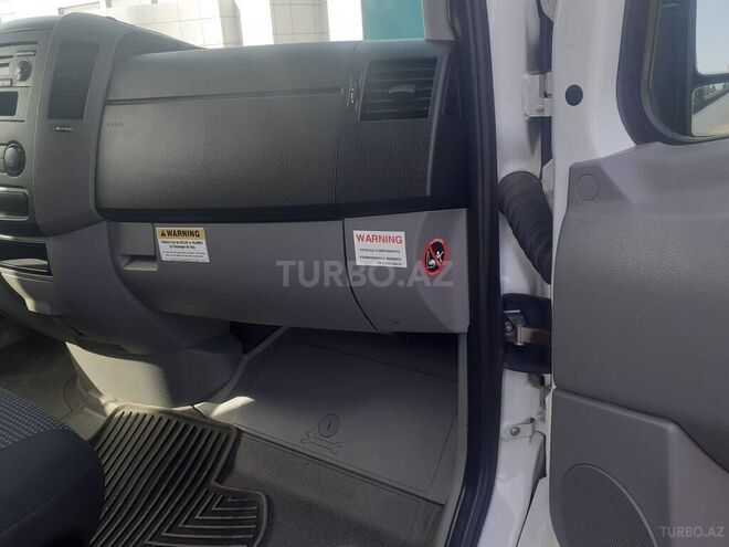 Mercedes Sprinter 313 2011, 110,000 km - 3.0 l - Qazax