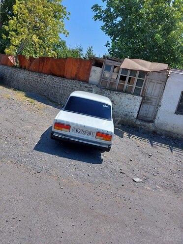 LADA (VAZ) 2107 1986, 300,000 km - 1.6 l - Zaqatala