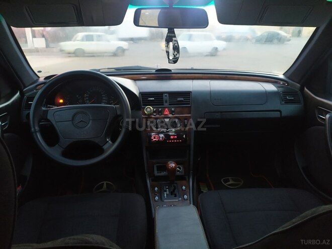 Mercedes C 240 1997, 250,000 km - 2.4 l - Gəncə