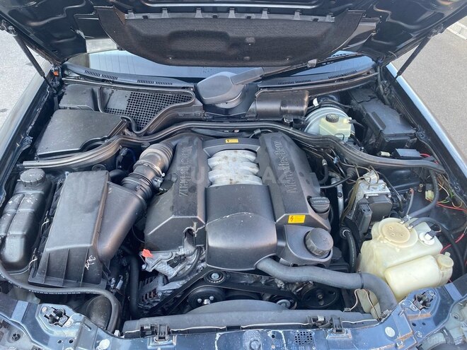 Mercedes E 240 2000, 280,000 km - 2.4 л - Gəncə