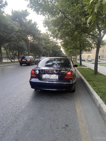 Mercedes C 220 2000, 360,000 km - 2.2 l - Bakı