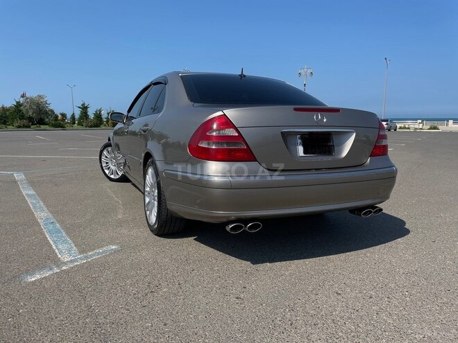 Mercedes E 320 2003, 286,000 km - 3.2 l - Bakı