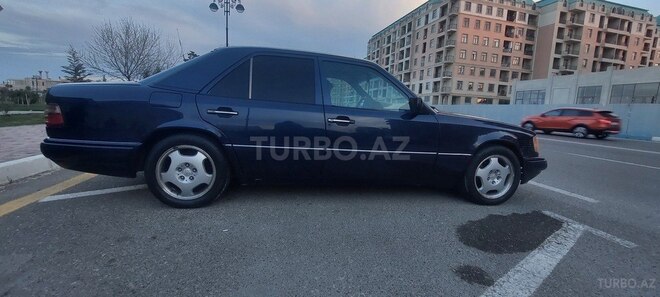 Mercedes E 300 1995, 530,000 km - 3.0 l - Sumqayıt