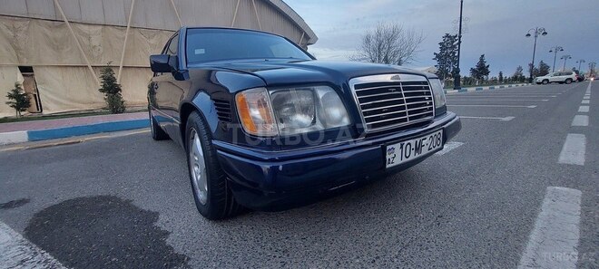 Mercedes E 300 1995, 530,000 km - 3.0 l - Sumqayıt