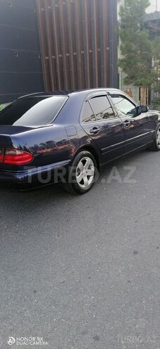 Mercedes E 220 2000, 376,000 km - 2.2 l - Bakı