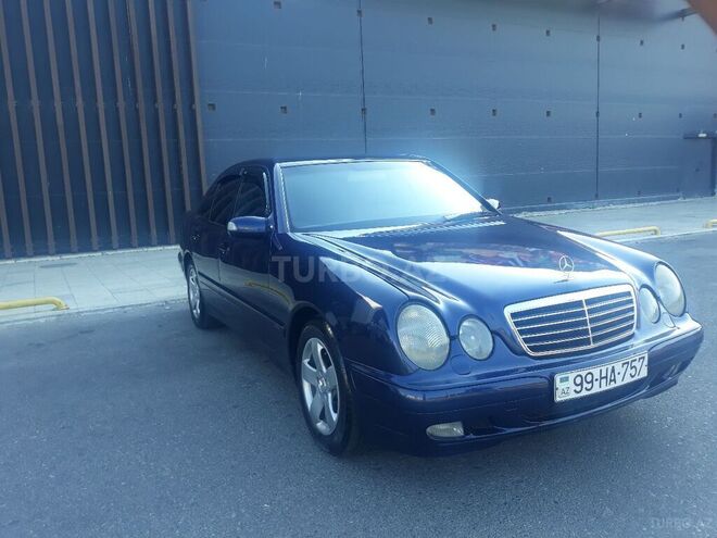 Mercedes E 220 2000, 376,000 km - 2.2 l - Bakı